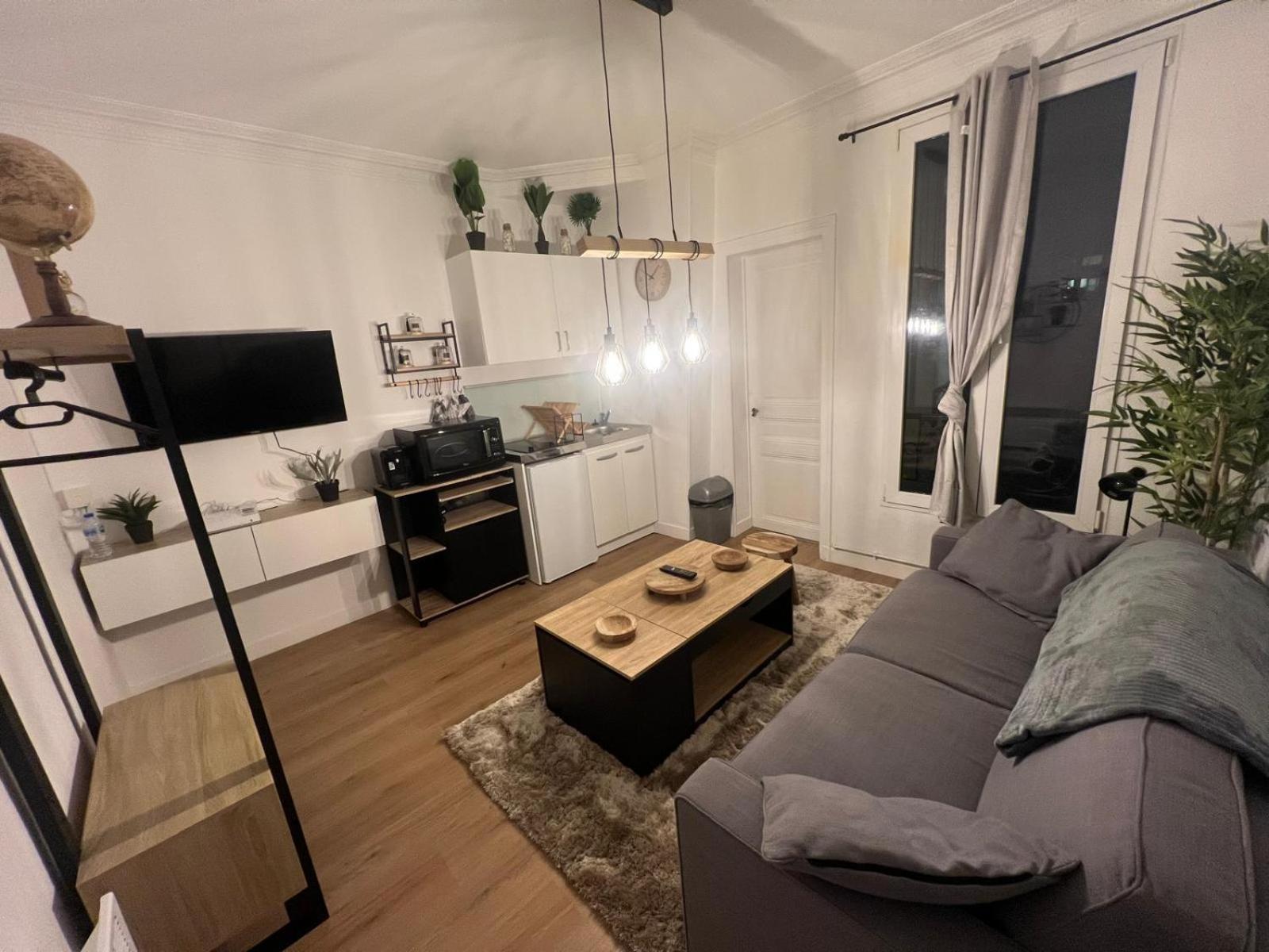 Studio Cosy Aux Portes De Paris - 2Pax Saint-Ouen  Eksteriør billede